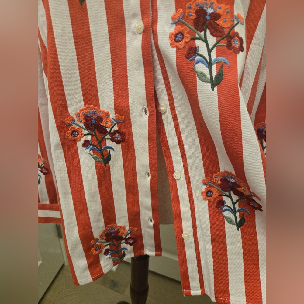 Sezane MAXY ROSE ๐น Embroidered Flowers on Red And White Stripes Size 34 - Picture 7 of 11